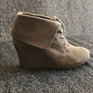 Wedge booties